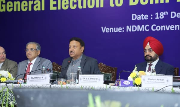 CCTV Footage From Polling Booth Violates Voter's Privacy; Chief Election Commissioner Defends Change of Rules