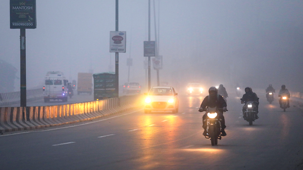 Fog Delays 100 Flights, 26 Trains As Delhi Imposes GRAP 3 to Tackle 'Severe' AQI